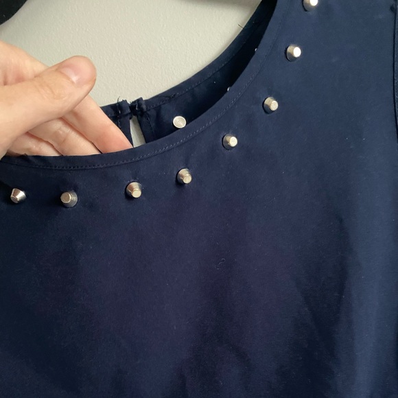Forever 21 navy stud neck detail tank - Picture 2 of 8